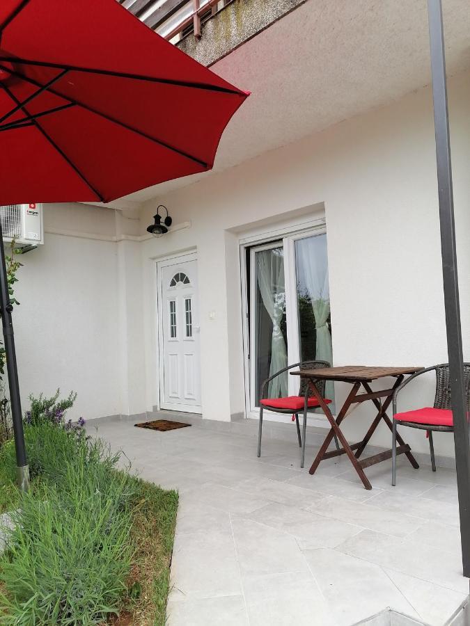 Leona Apartment Vidikovac, Pula Exterior photo